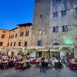 Degli Ulivi Vila